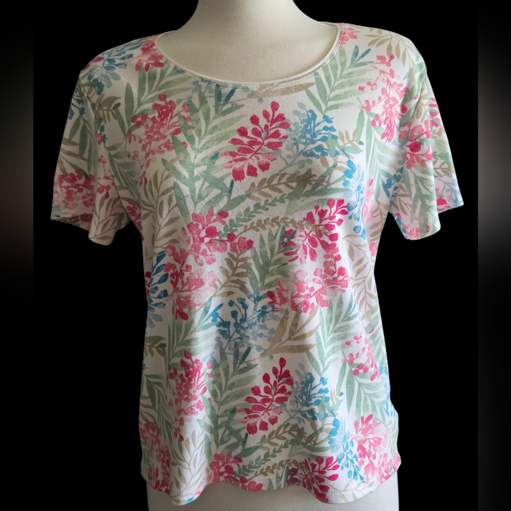 KAREN SCOTT, White,Pink and Green Crew Neck Short Sleeve Women's T-Shirt Summer.